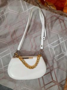 White &amp; Gold Chain Shoulder Bag