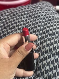 Loreal - Ravishing Red