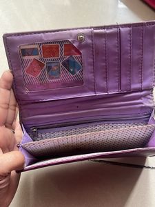 hand wallet
