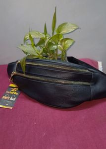 Waist Bag 🖤🆕