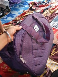 Brand New Trolley Bag Not Used 🚫 No Coin