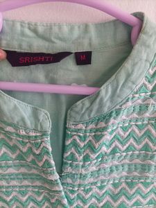 Reliance trends Srishti Brand Kurti..🌿