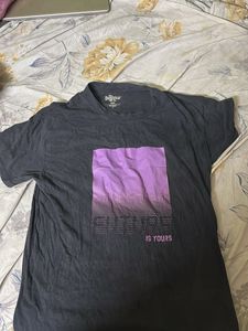 Roadster Black Graphic Top | Purple Rectangle