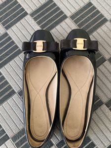 stylish catwalk black bellies-uk size 7/euro 39