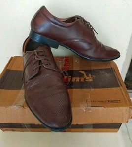 Brown Formal Shoes Good condition looks great