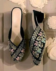 Dulhan-black-hell