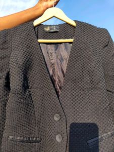 Korean Black Jacket With Textured Fabric