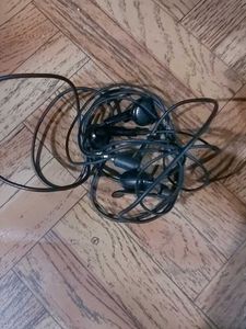 Wired Earphones
