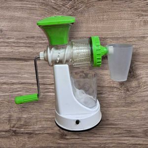 Price Drop 〽️〽️Combo- Manual Hand Juicer And Blend