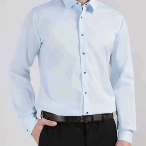 Men Relaxed Slim Fit Solid