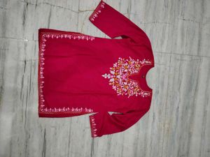Elegant Embroidered Kurta