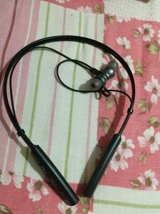 Neckband