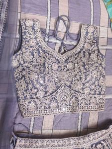 🆕 Elegant Embroidered Lehenga Choli✨