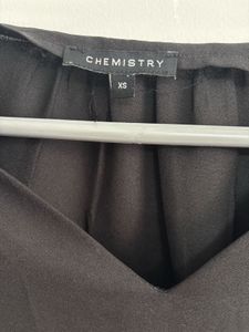 Chemistry Women Solid V- Neck Cuffed Sleeves Tops