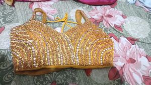 Floral Lehenga Choli Set can be stichable