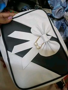 Cute Bow Crossbody Bag