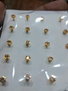 Side Kammal 2nd Studds Baby Earrings