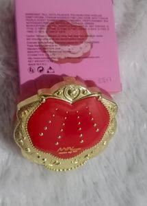 NYN Waterproof Makeup Kit