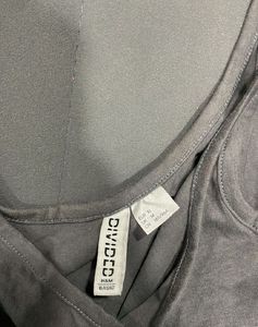H&amp;M Crop Top