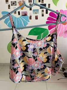 Westside nuon crop top