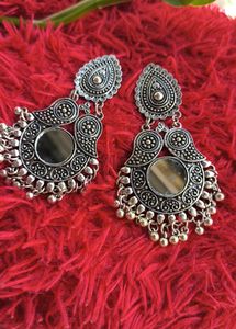 😘Stylish Earrings😍