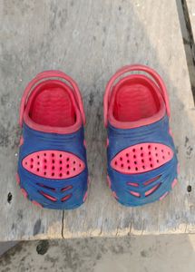 Kids Unisex Crocs, Flipflop, Clogs