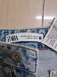 ZARA Distressed Jeans