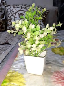 Artificial Flower Pot (Green)