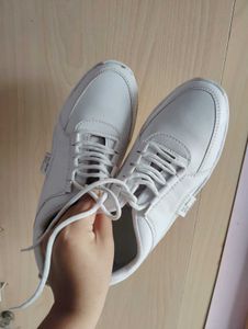HEEL WHITE SHOES