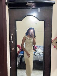 Elegant Beige Bodycon Dress