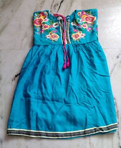 Max Embroidered Short Kurti