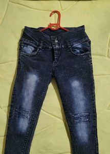 Stylish Dark Wash Jeans