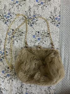 Sling bag