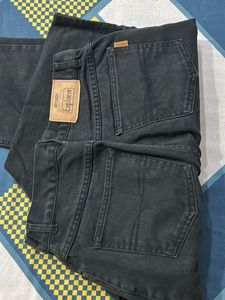 Black High-Waisted Jeans (fit 28-30)