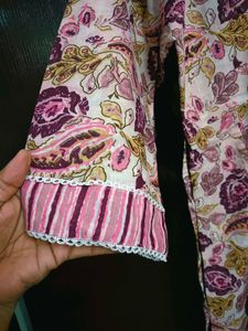 Beautiful Floral print Puple 3 Piece Suit Set