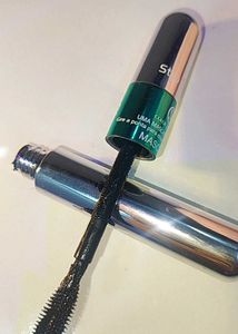 Color Strokes Mascara