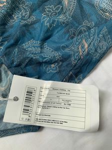 Lulu And Sky Sea Green Crop Top