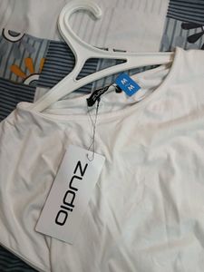 Zudio White Backless Top - Size M
