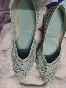 Partywear Juti