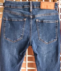 River Island Ripped Knee Skinny Jeans