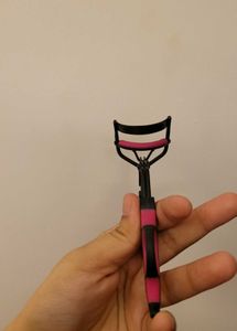 Eyelash Curler