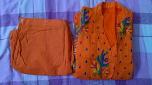 Embroidered kurta with pants