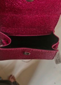 Stylecast Mini Glitter Bag With Sling. (New)