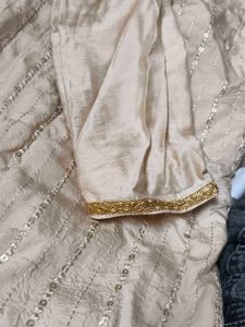 Set Dress