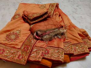 Saree With Blouse Beutiful Sare