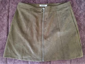 Front Zipper Skirt