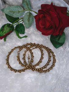 Golden Bangle Set of 4