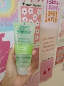 Simple Refreshing Facial Wash