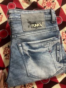28 Size. DENIM JEANS NORMAL USED IN CHEAP RATE💯