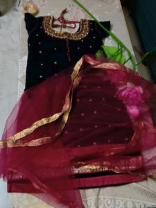 Elegant Black Velvet Salwar Kameez